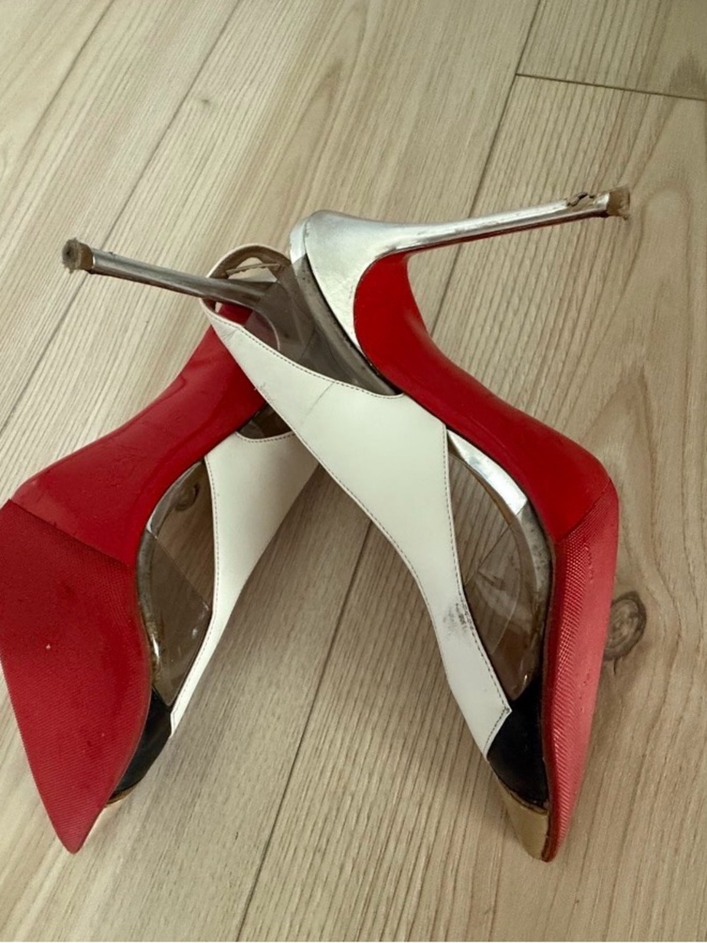 Christian Louboutin air chance cutout Stiletto Heels Size 38 (7.5) - Picture 3 of 4